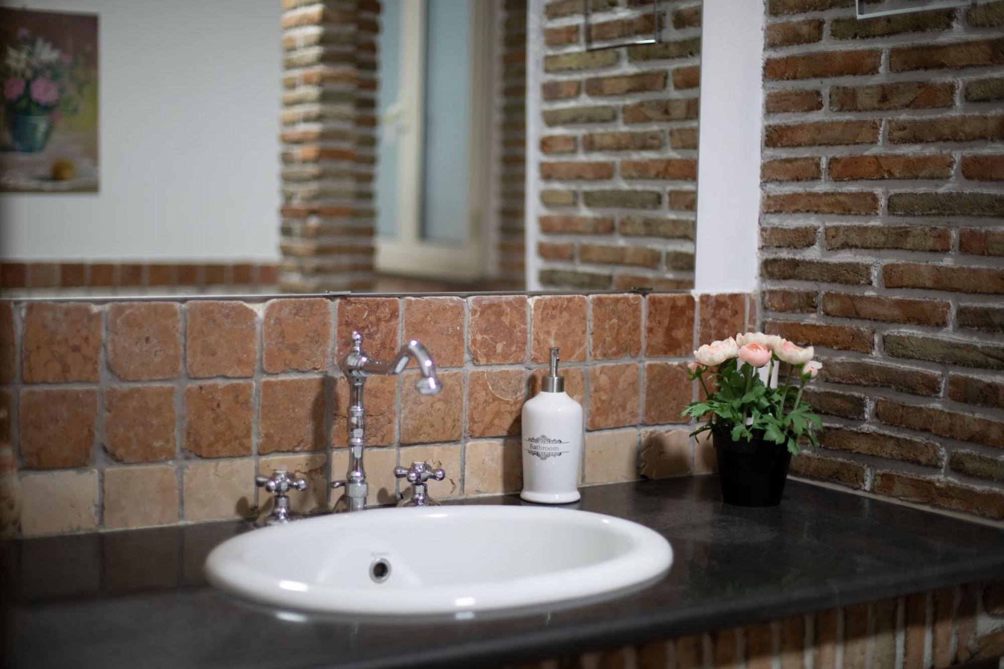 Ragalna Villa Hephaestus Etna - With Private Pool מראה חיצוני תמונה